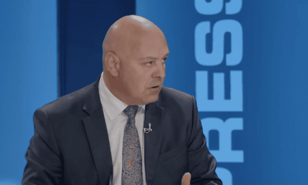 Gjini: Jonormale me negociu tërheqjen e lëndëve nga Gjykata me votimin e ligjit për Specialen, shpresoj që më kuptojnë drejt në PDK