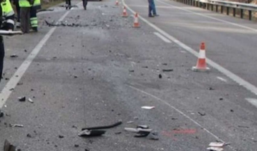 Aksident i rëndë në rrugën Landovicë-Gjonaj, humb jetën një motoçiklist