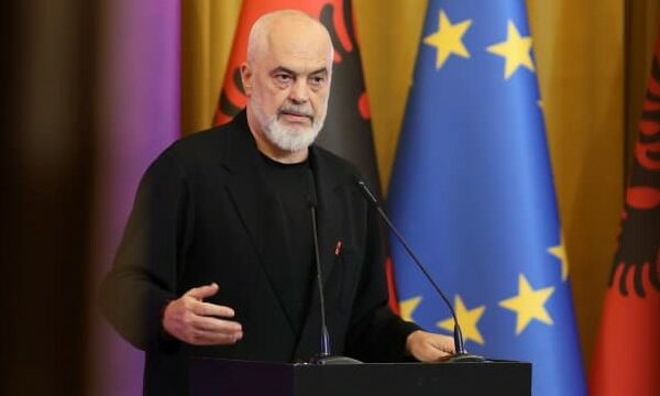 Rama: Ende e dashurojmë BE-në, mos e lini në baltë Ballkanin