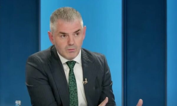 Kujtim Shala ia prish gëzimin Kurtit dhe aleatëve të tij: Qeveria është jokushtetuese