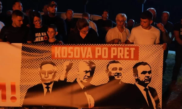 “Zjarri i Lirisë” përmbyllet në Karadak me thirrjen për drejtësi për çlirimtarët