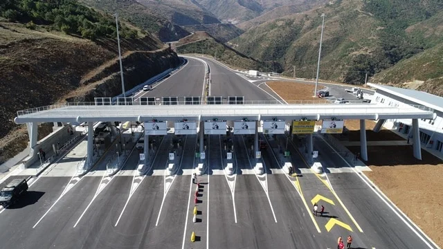 Skandal: Kastrati dhe Salillari kërkesë për rritjen e çmimit të Autostradës së Kombit nga 5 në 8 euro