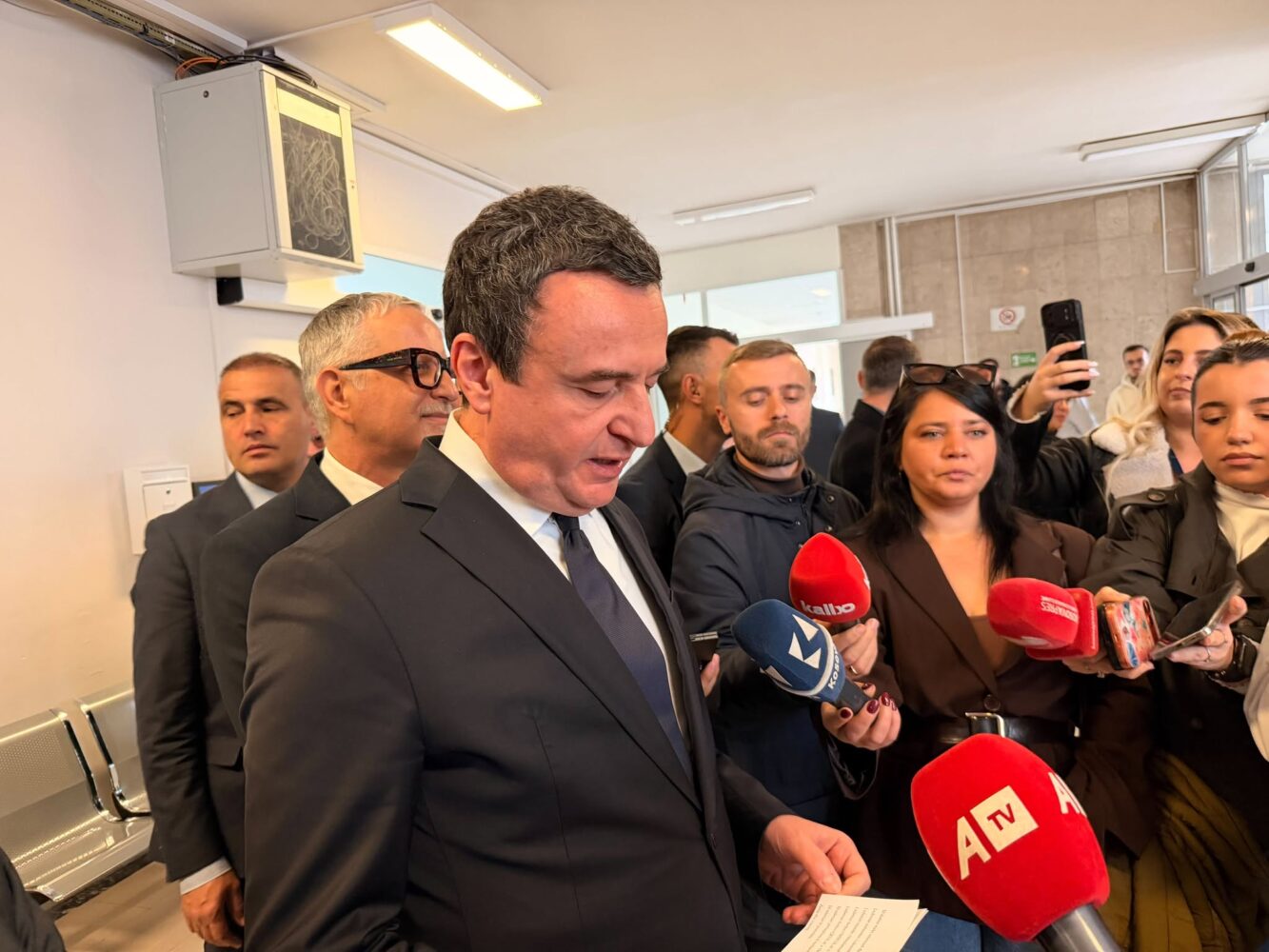 Kurti: MD dhe MPB kanë edhe 54 orë për raportin për rastin e Arlinda Zekajt, do të ketë masa