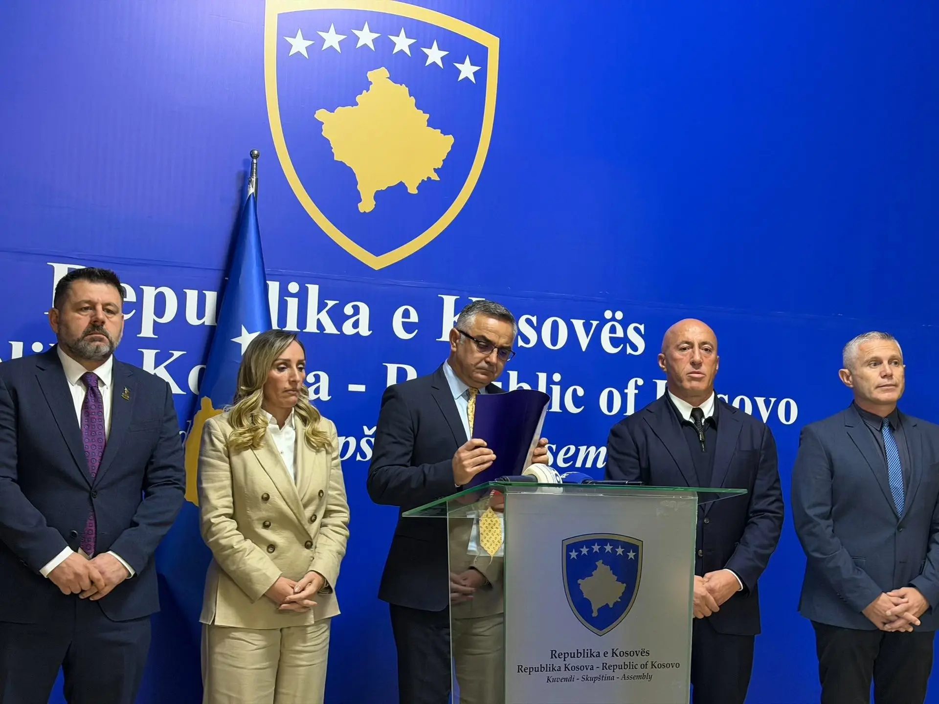 Tahiri: Të bashkohemi sot në Kuvend për Ligjin e Speciales
