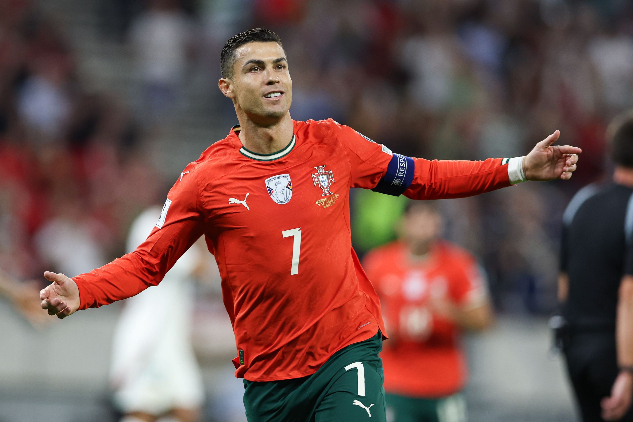 Gjobitet me 255 euro Ronaldo, një shumë qesharake për yllin që fiton 225 milionë euro në vit