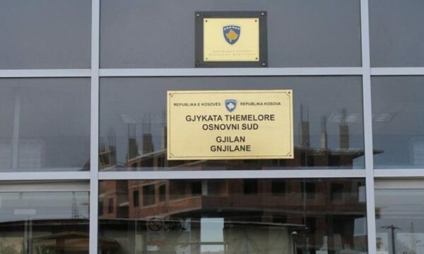 Një muaj paraburgim për të dyshuarin për vrasjen e dyfishtë në Gjilan