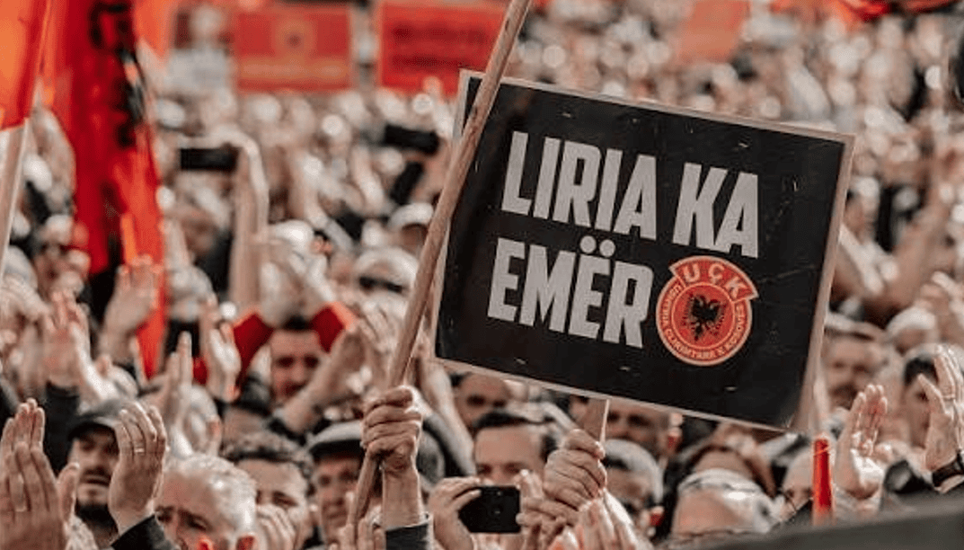 “Liria ka Emër” thërret mërgatën në protestën e 10 tetorit në Bruksel